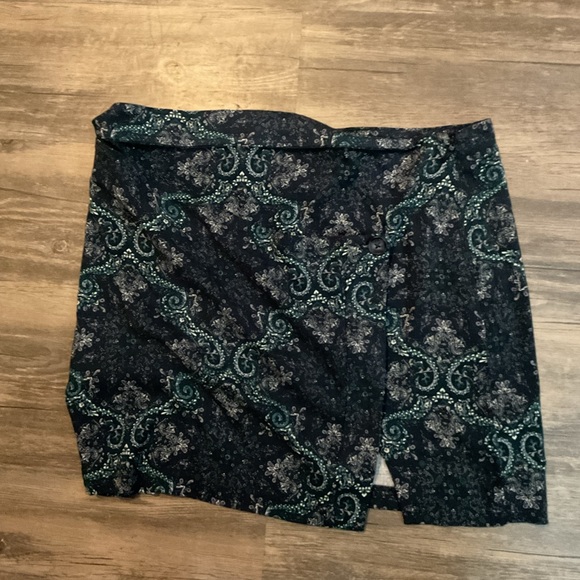 Free People Dresses & Skirts - NWOT Free People Take It Easy Wrap Mini Skirt